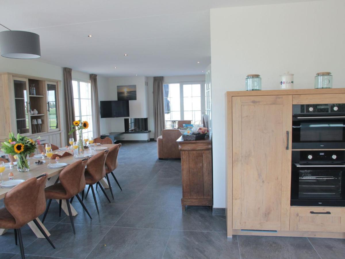 Beautiful And Spacious Villa With A Panoramic View Near The Beach Of Cadzand Εξωτερικό φωτογραφία